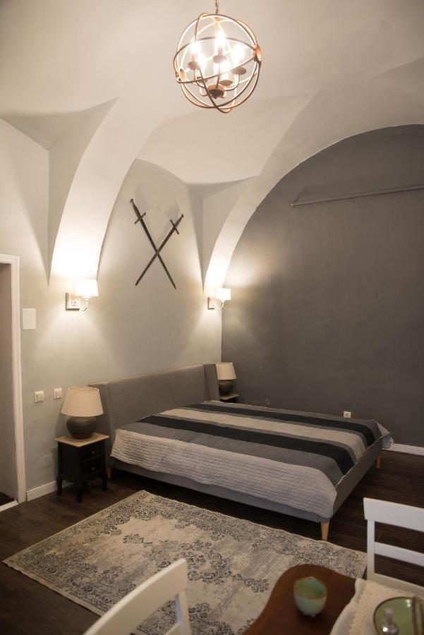 Ultra Central Medieval Apartment Kluž Exteriér fotografie